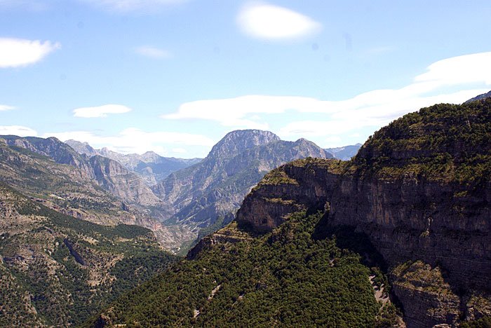 The mountains of Kelmendi (Photo: Ismail Gagica, August 2011).